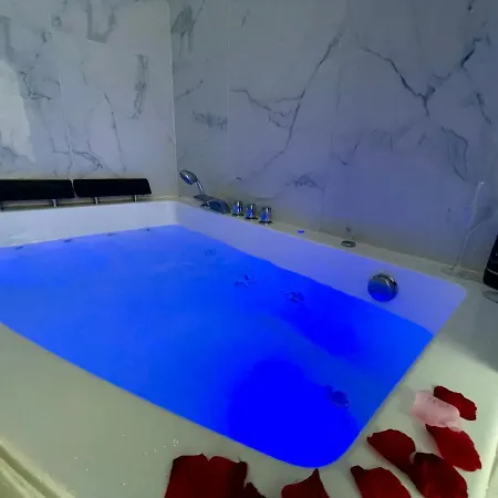 Un Instant De Detente - Balneo Coeur De - 044 Appartement Rouen